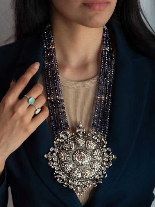 925 Sterling Silver AAA+ Quality Iolite Gemstone Beaded Necklace With Kundan and Pearl