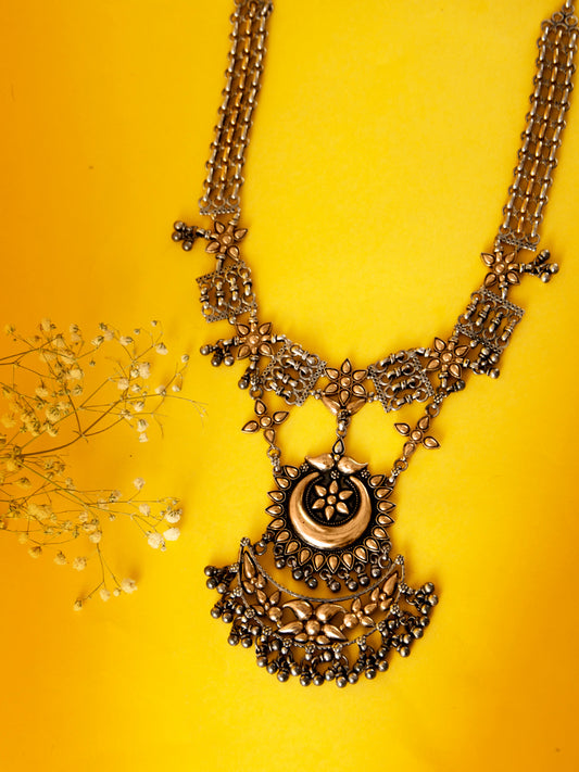 Svarnam Tribal Long Necklace