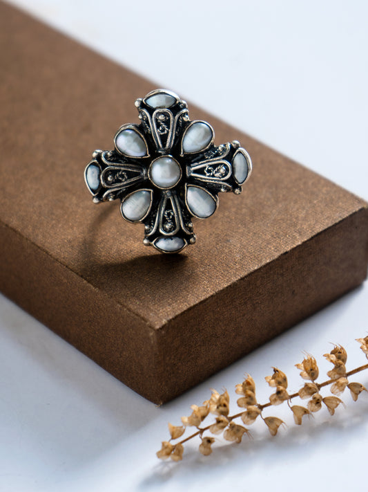 Textured Pearl Adjustable Ring