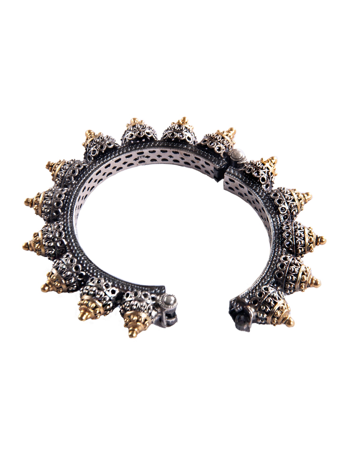 Svarnam Statement Two Tone Bangle