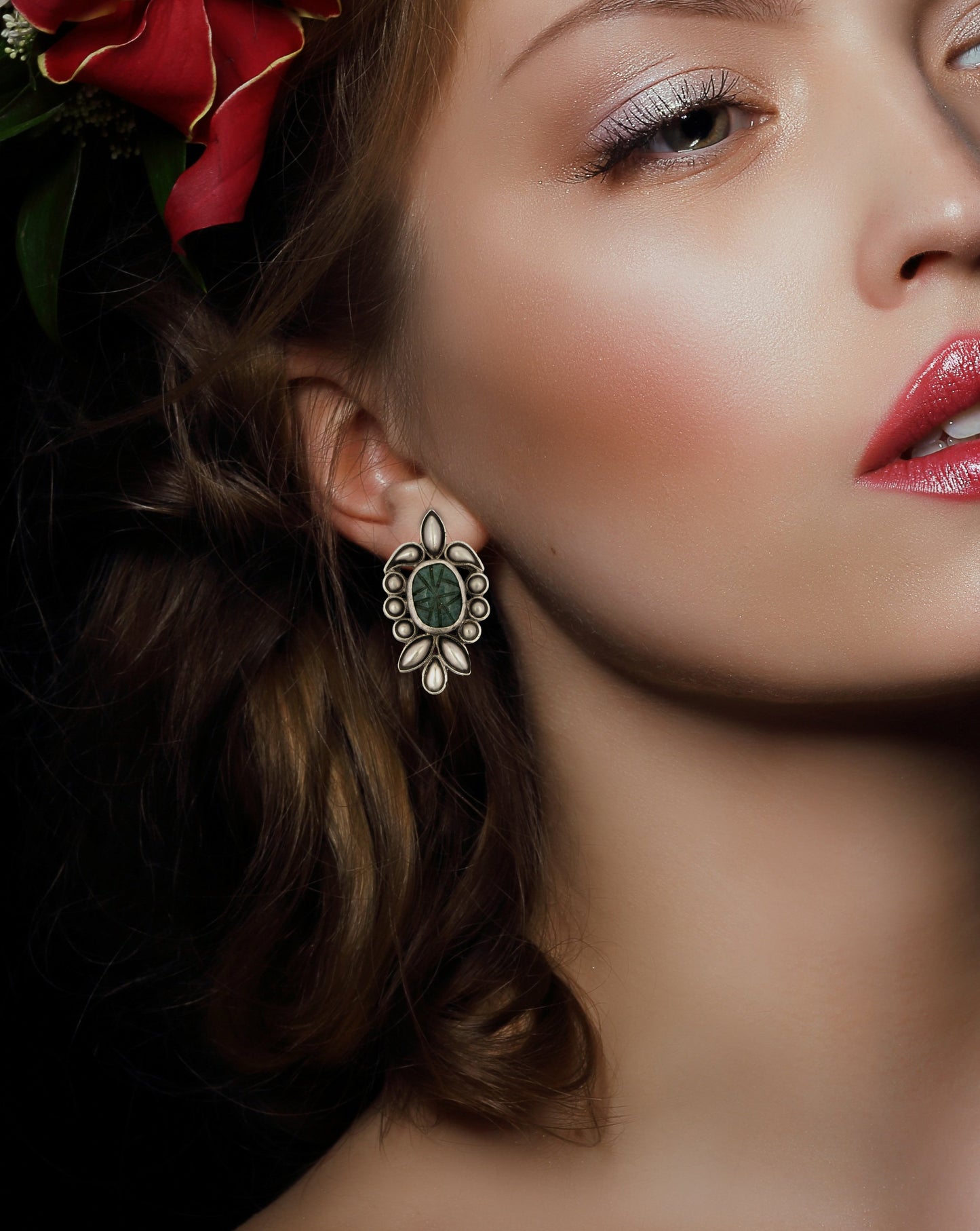 925 Sterling Silver Earrings with Green Gemstone