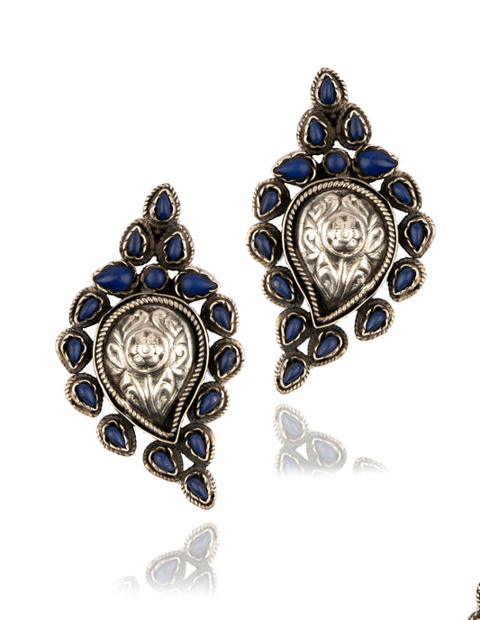 925 Sterling Silver Chitai Earrings with Blue Lapis