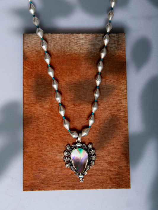 925 Sterling Silver Dholki Beaded Necklace With Pear Shaped Mother of Pearl Gemstone