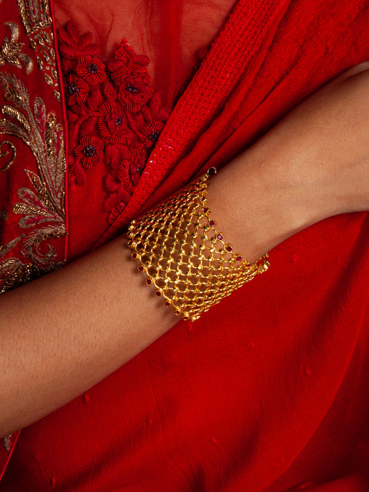 Svarnam Ruby Bangle