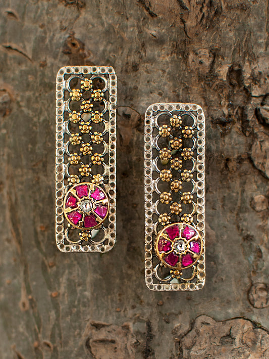 925 Sterling Silver Two Tone Rawa Earrings with Kundan Motif