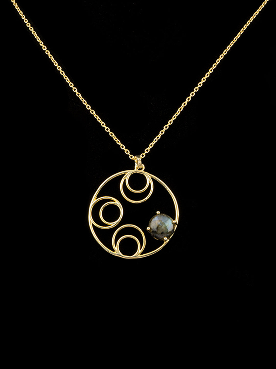 Gold Plated Circular Necklace with Labradorite Gemstone