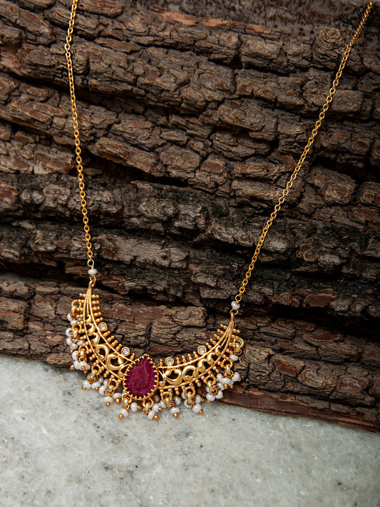 925 Sterling Silver Gold Plated Necklace with Ruby and Pearl