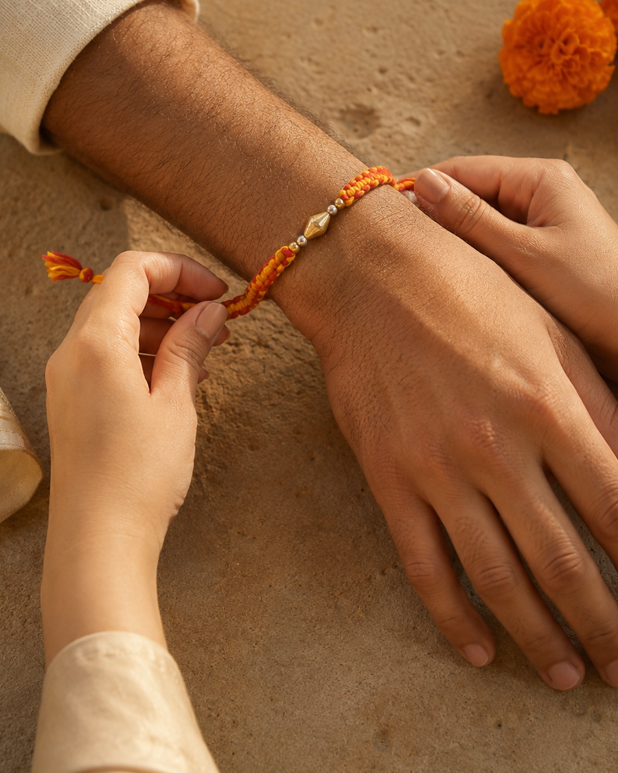 Rakhis & Loombas