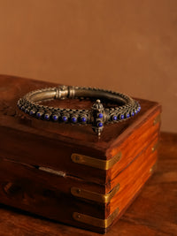 The Neel Bangle view 2