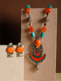 The Sindhu Set view 3