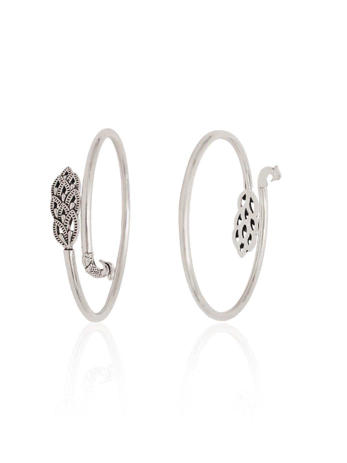 The Mor Bangle view 2