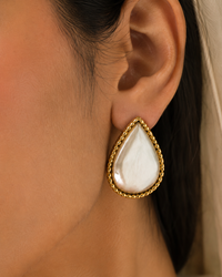 The Teardrop Sona view 4
