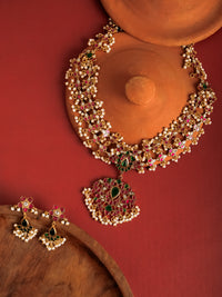 The Guttapusalu Laal Set view 1