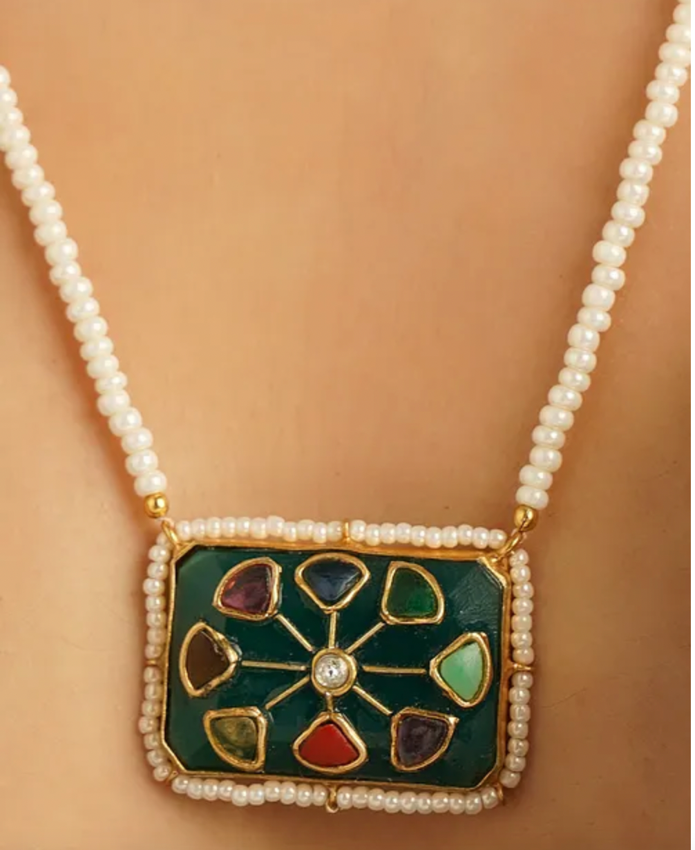 925 Silver Necklace with Green Onyx and Kundan view 1