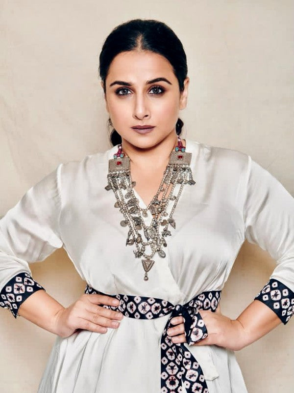 Vidya Balan wearing Neeta Boochra