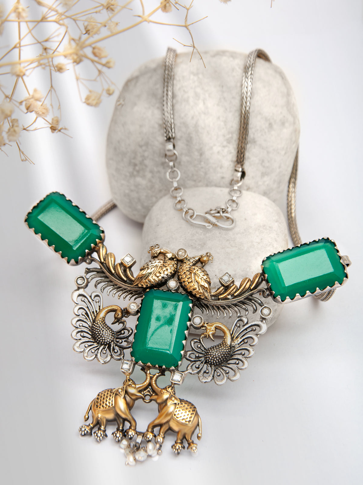 Wildlife Fusion Choker: 925 Silver with Green Onyx Gemstone view 1