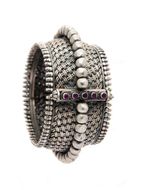 Rawa Radiance: 925 Silver Statement Bangle with Fine Rawa Detailing view 4