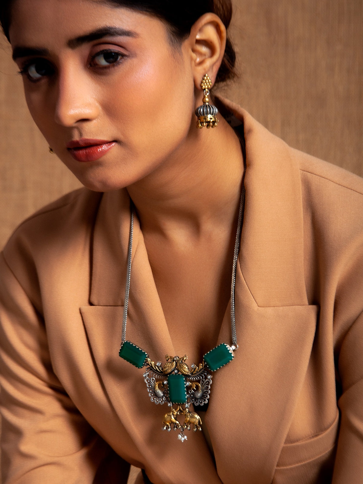 Wildlife Fusion Choker: 925 Silver with Green Onyx Gemstone view 4