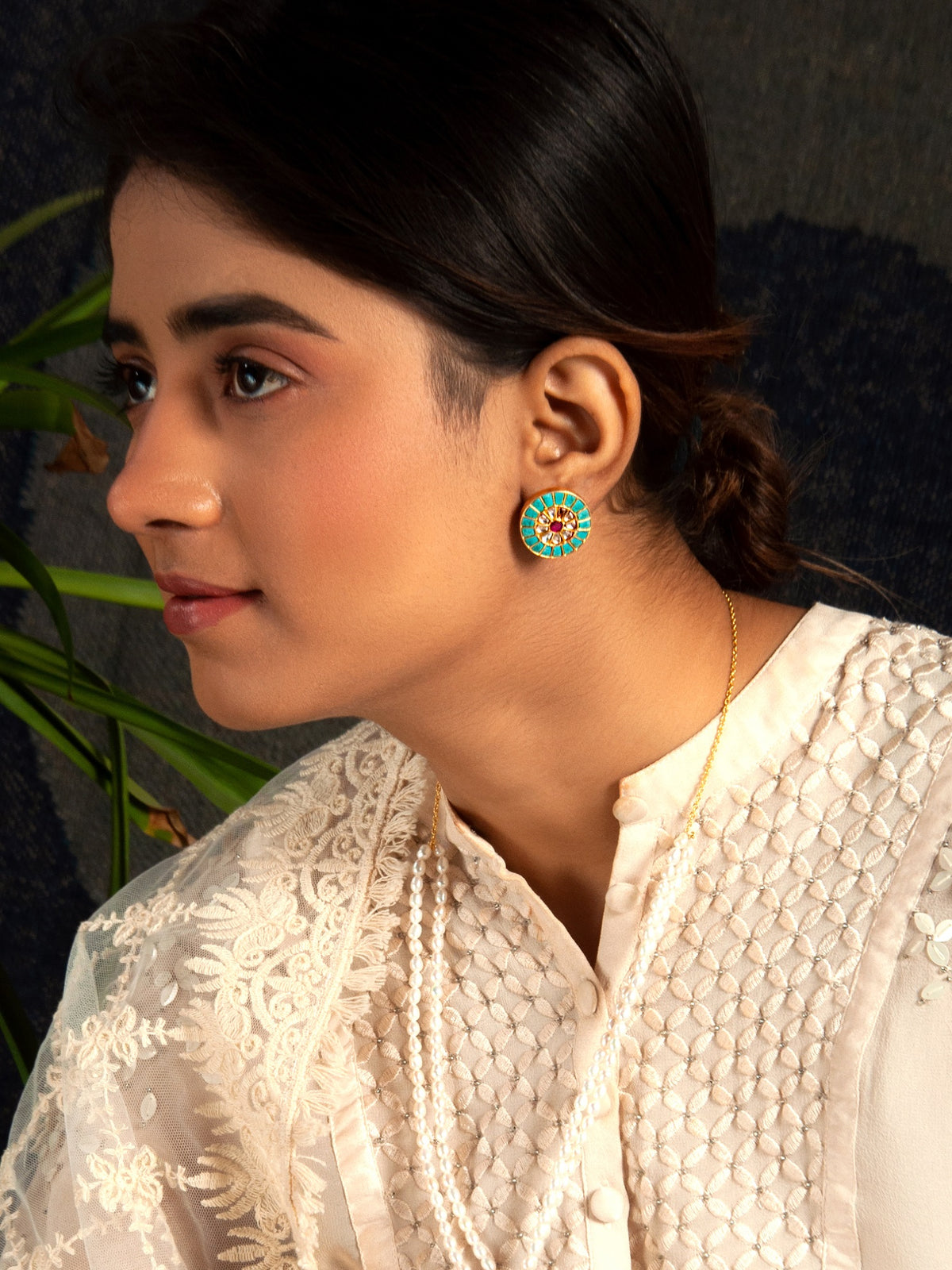 Sona Rangoli Kundan Studs: 925 Sterling Silver Gold Plated view 5