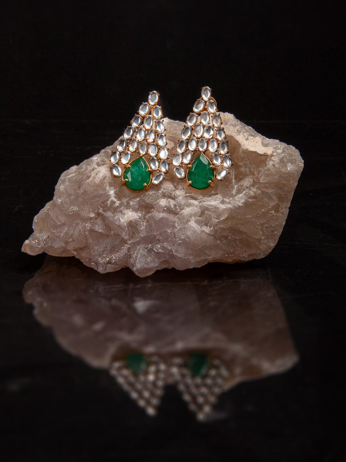Kundan Triangle Bliss Earrings view 2