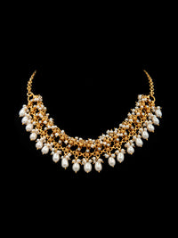 Pearlescent Elegance: 925 Silver Gold Plated Necklace with Pearl Drops view 4