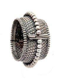 Rawa Radiance: 925 Silver Statement Bangle with Fine Rawa Detailing view 2