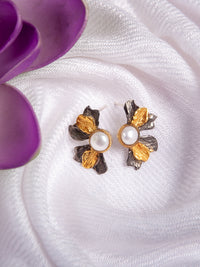 Leafy Pearl Earrings view 2