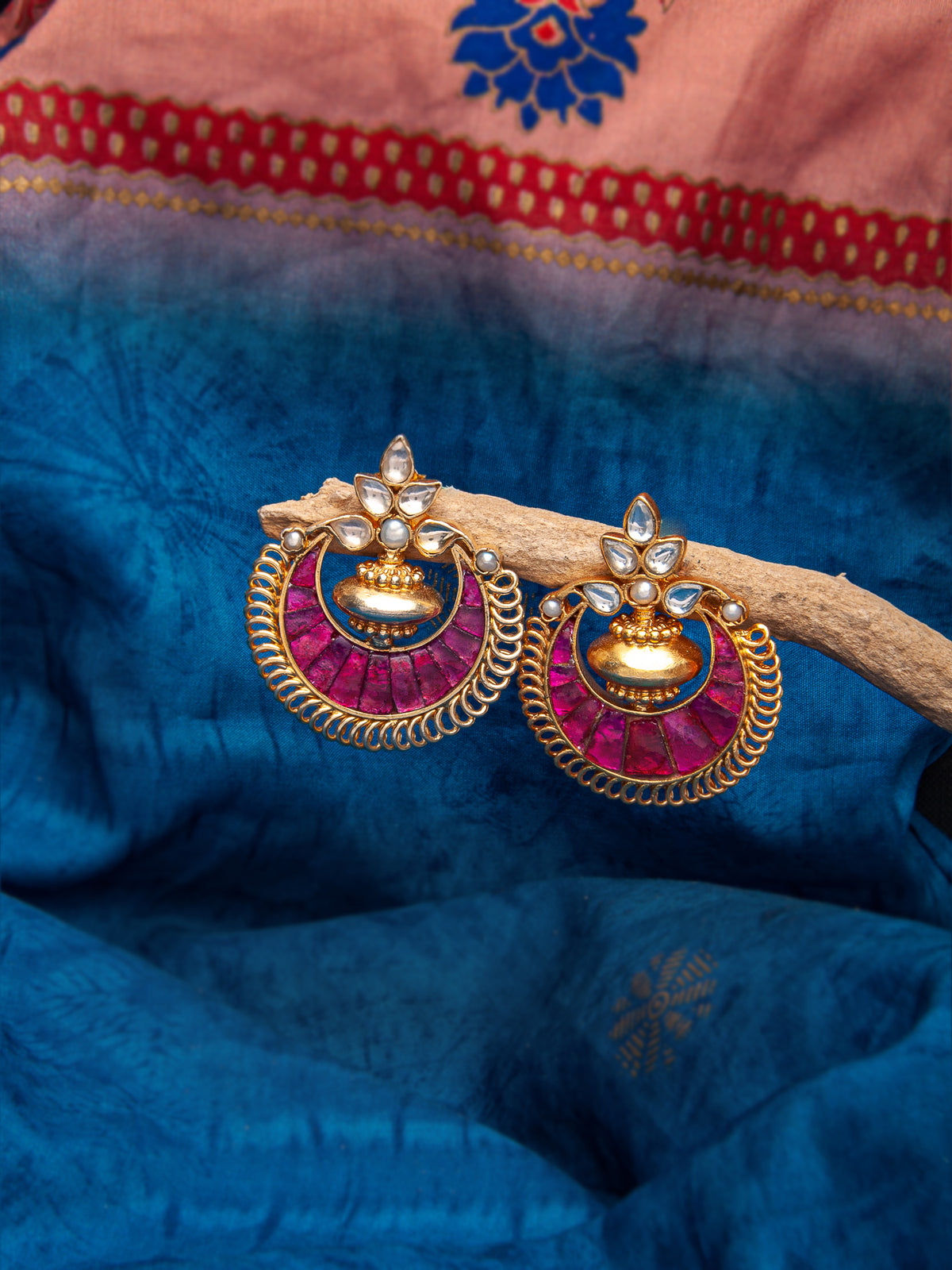 Pink Chaand Pearl Delight view 2