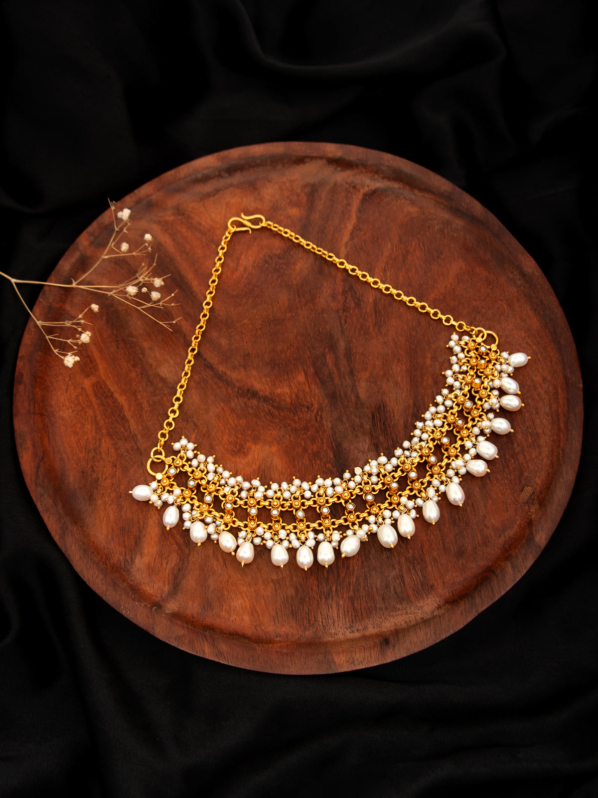 Pearlescent Elegance: 925 Silver Gold Plated Necklace with Pearl Drops view 1
