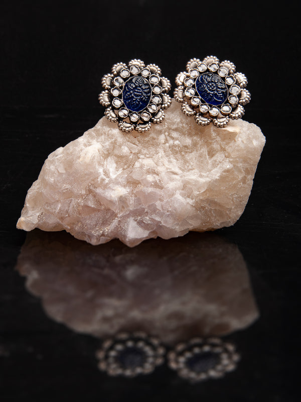 Blue Blossom Elegance alternate
