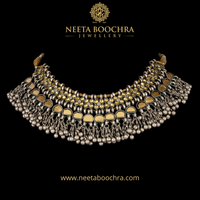 Aamna Sharif's Mirror Necklace view 6