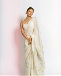 Alia Bhatt Ring view 4
