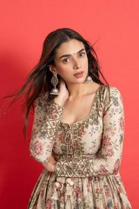 Aditi Rao Hydari in Neeta Boochra's signature Jhumkis view 5