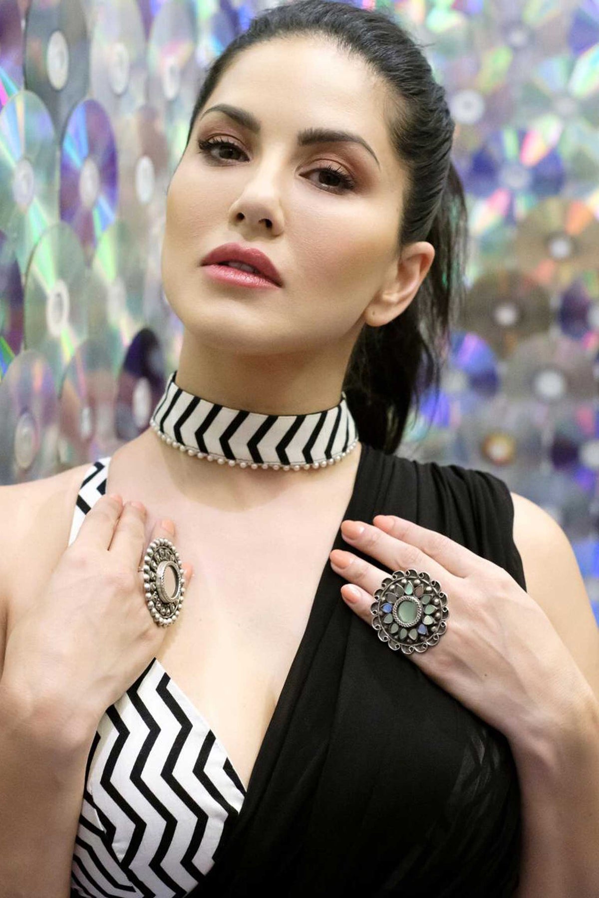 Sunny Leone view 3