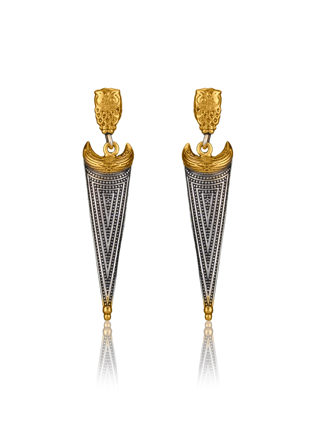 Two Toned Fine work Studs view 1