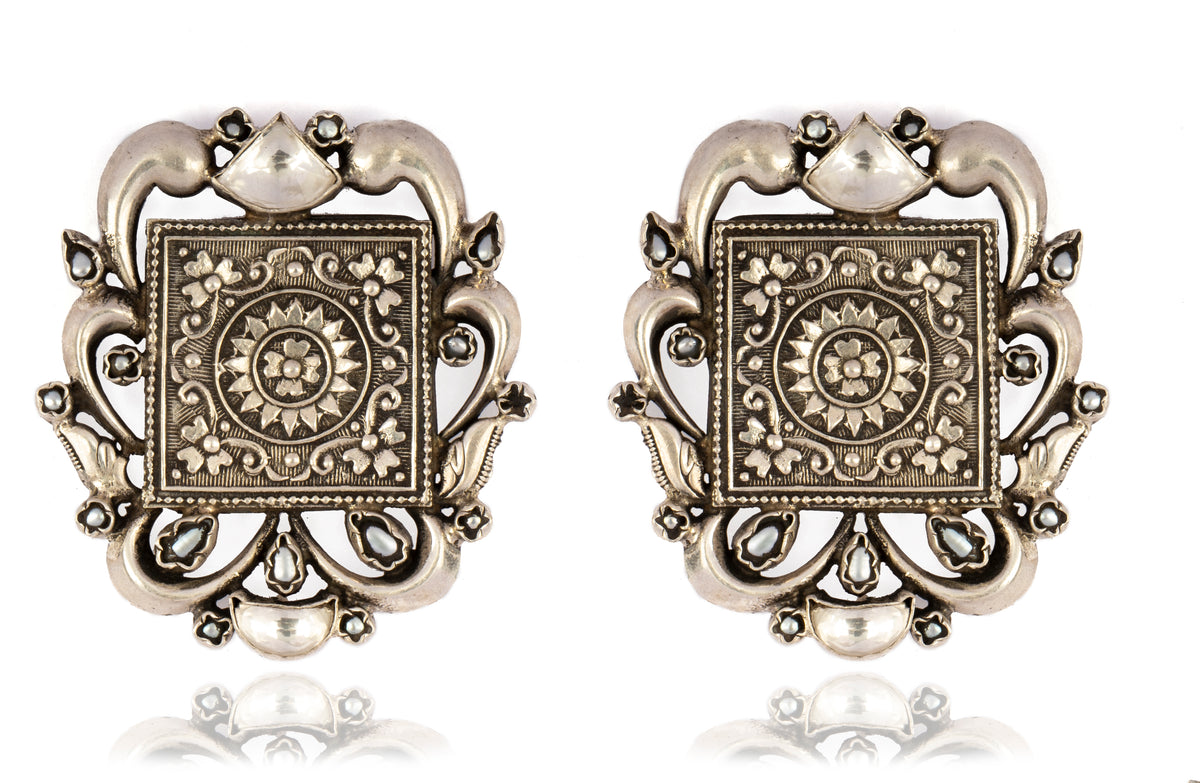 925 Sterling Silver Chitai Studs view 1