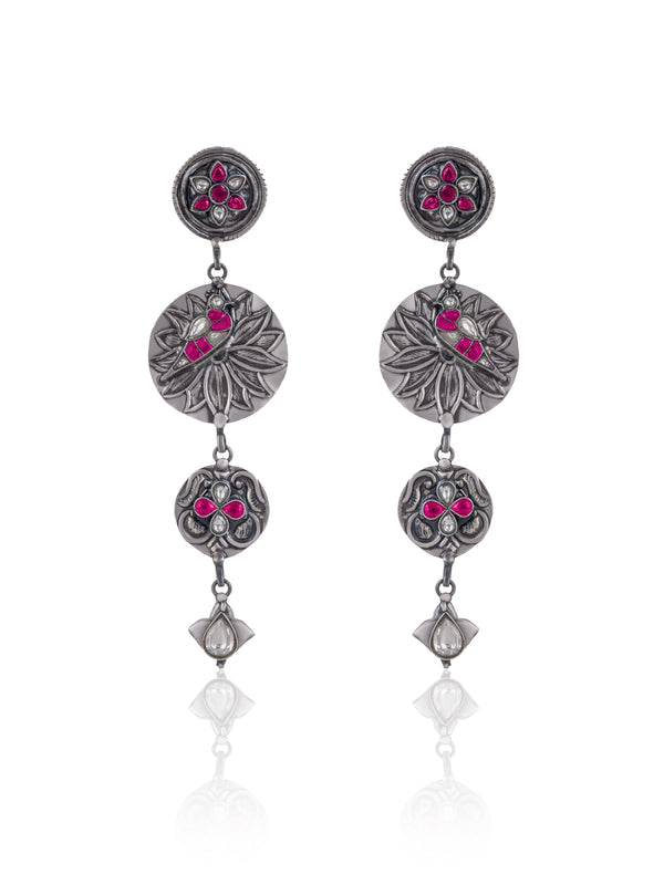 Lightweight Earrings with Kundan Motifs