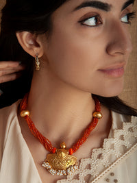 925 Sterling Silver 22K Gold Plated Necklace With Carnelian Beads and Pearl view 1