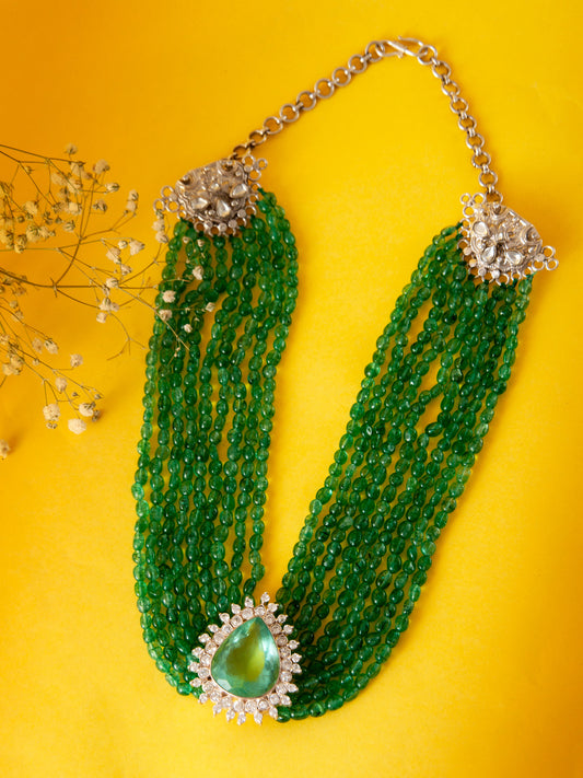 Svarnam Green Statement Necklace