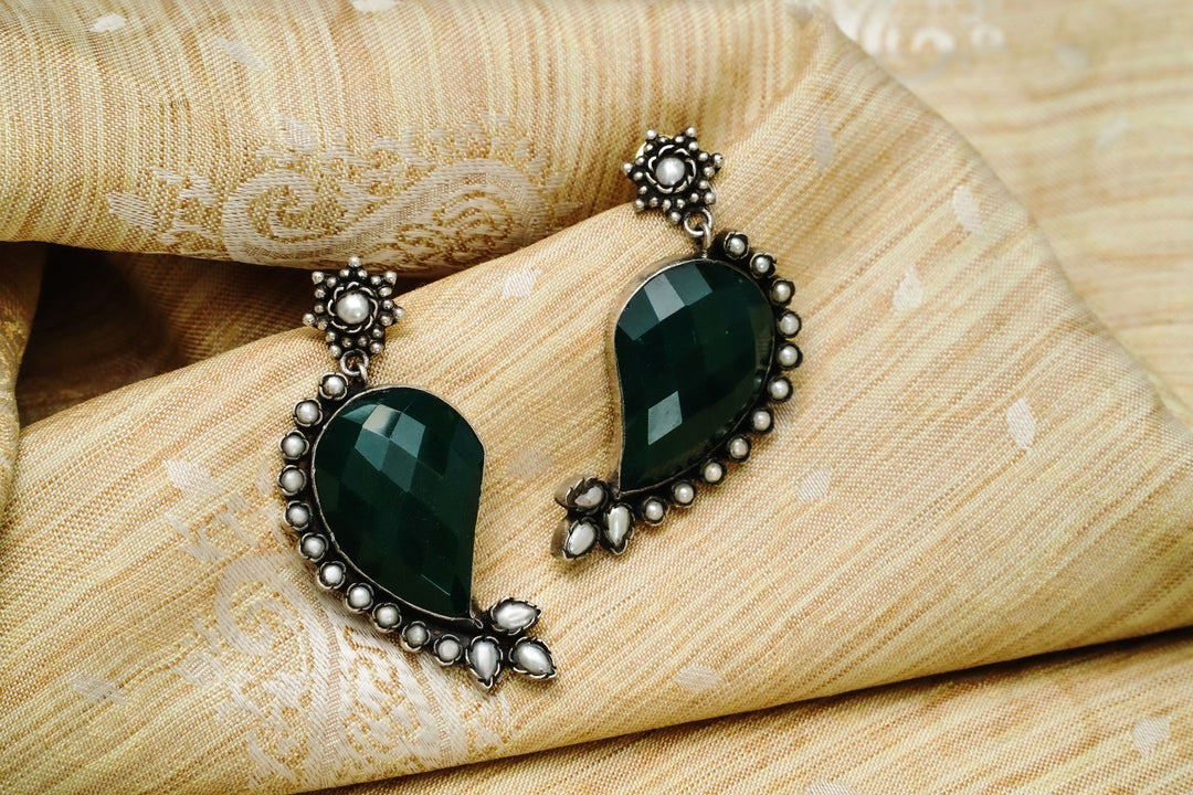 925 Silver Paisley Earrings with Green Onyx - Neeta Boochra Jewellery