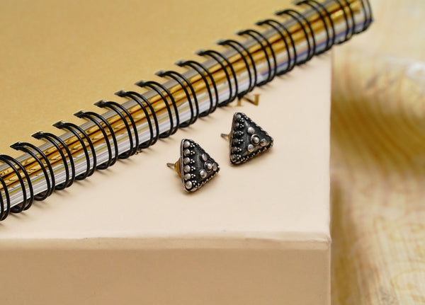 925 Silver Oxidized Rawa Dotted Studs