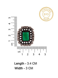 Silver Green Onyx Studs with Kundan view 5