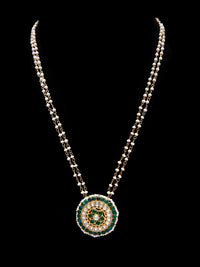 Kundan Pearl Onyx Necklace: A Perfect Blend of Elegance and Style view 3
