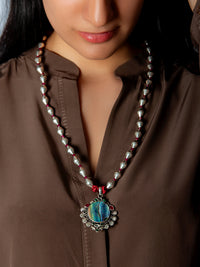 925 Sterling Silver Mother of Pearl Necklace view 1