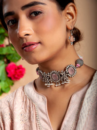 Silver Rose Quartz Kundan Choker with Pearl view 4