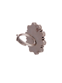 Svarnam Floral Gold Adjustable Ring view 5