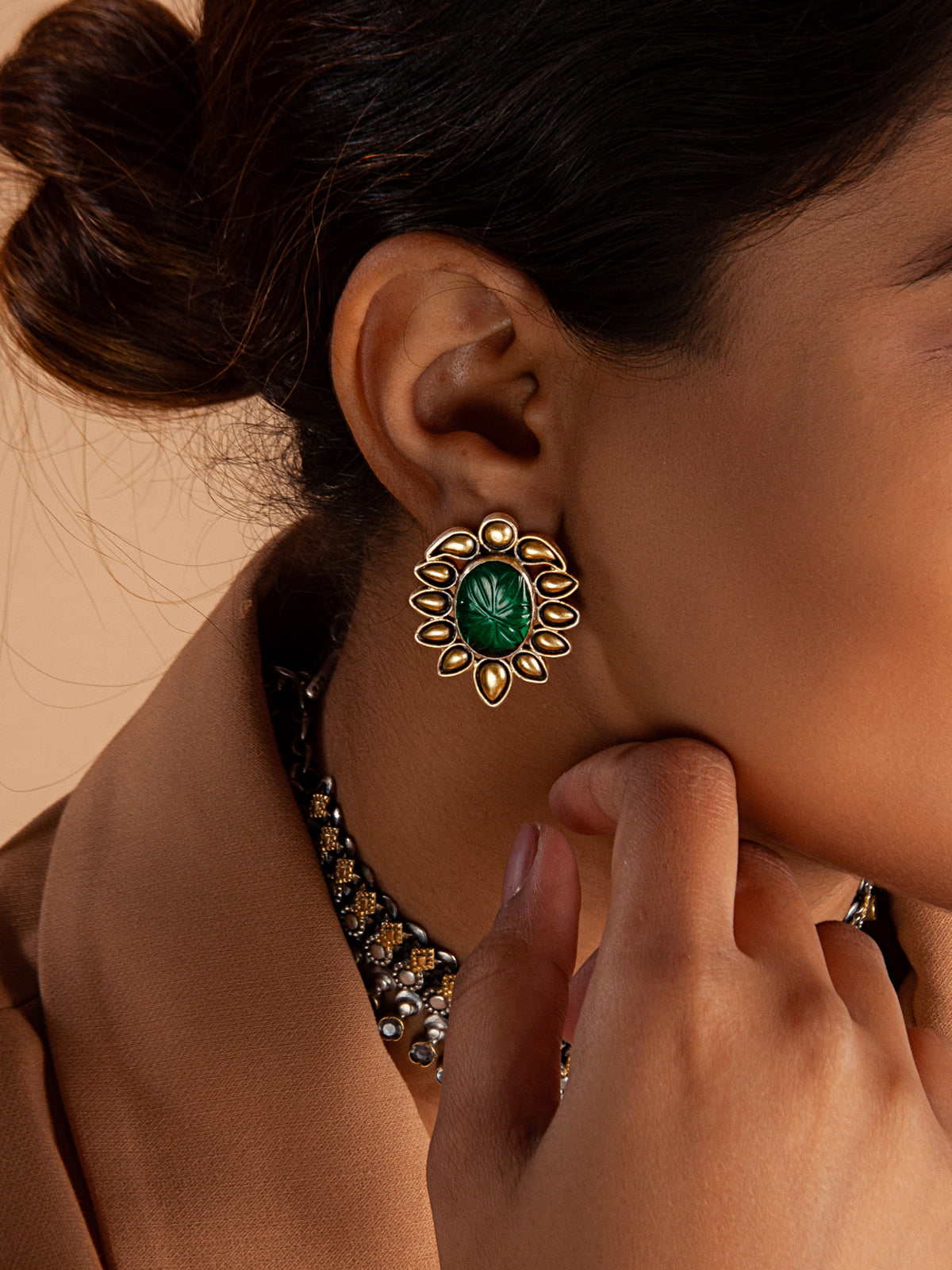 Svarnam Green Carved Studs view 4