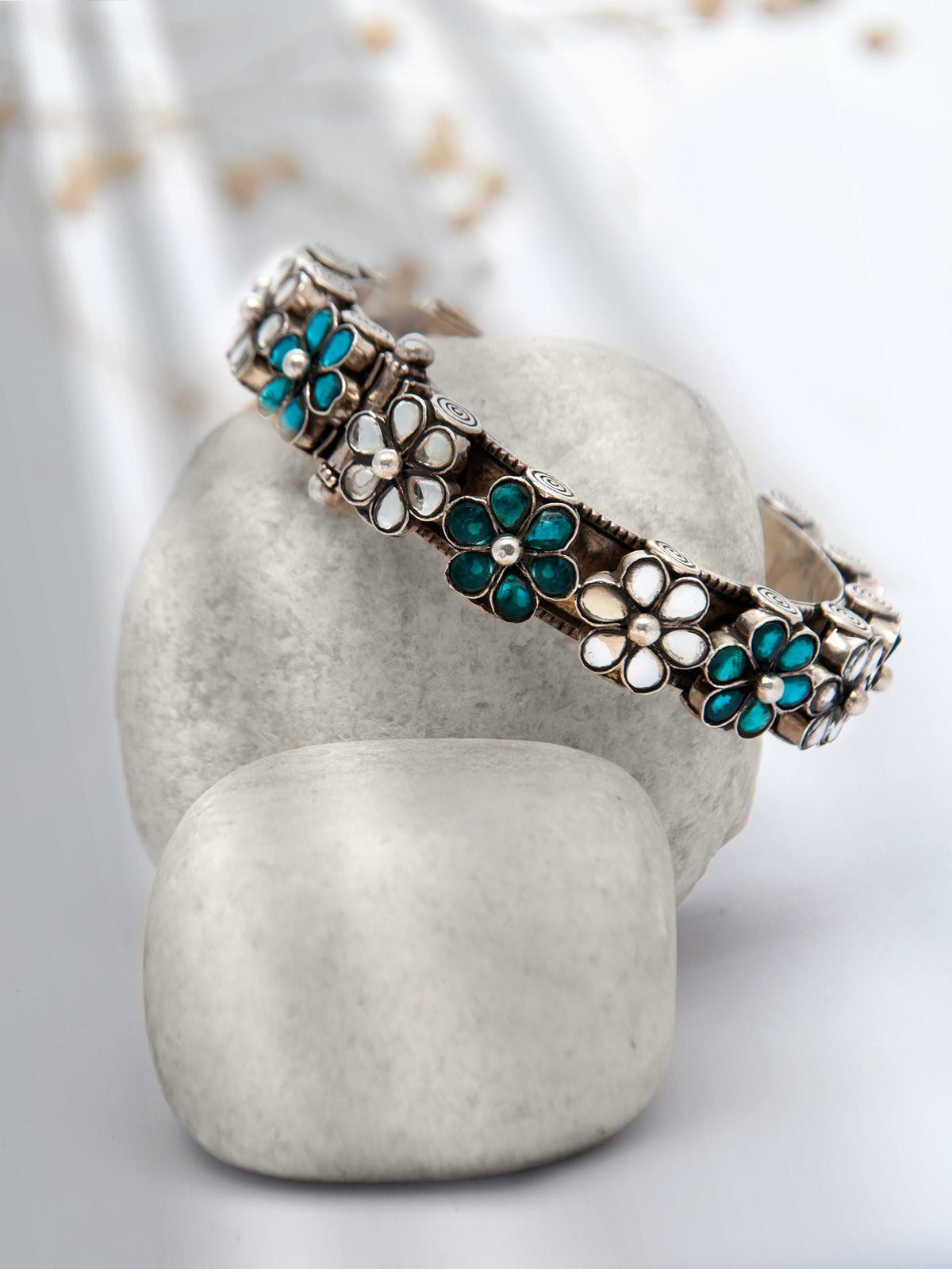 Silver Floral Blue and White Kundan Openable Bangle view 1
