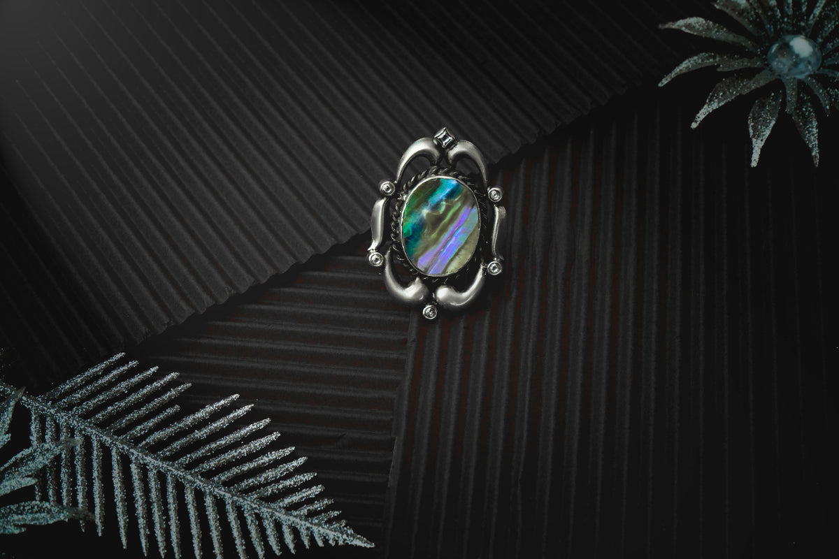 Mother of Pearl 925 Silver Ring view 3