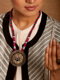 Silver Kundan Two Tone Necklace with Chitai view 4